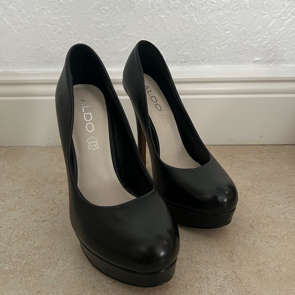 Aldo black pump